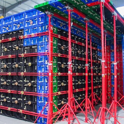 Forro de plástico modular: leve, reutilizável e de alta eficiência